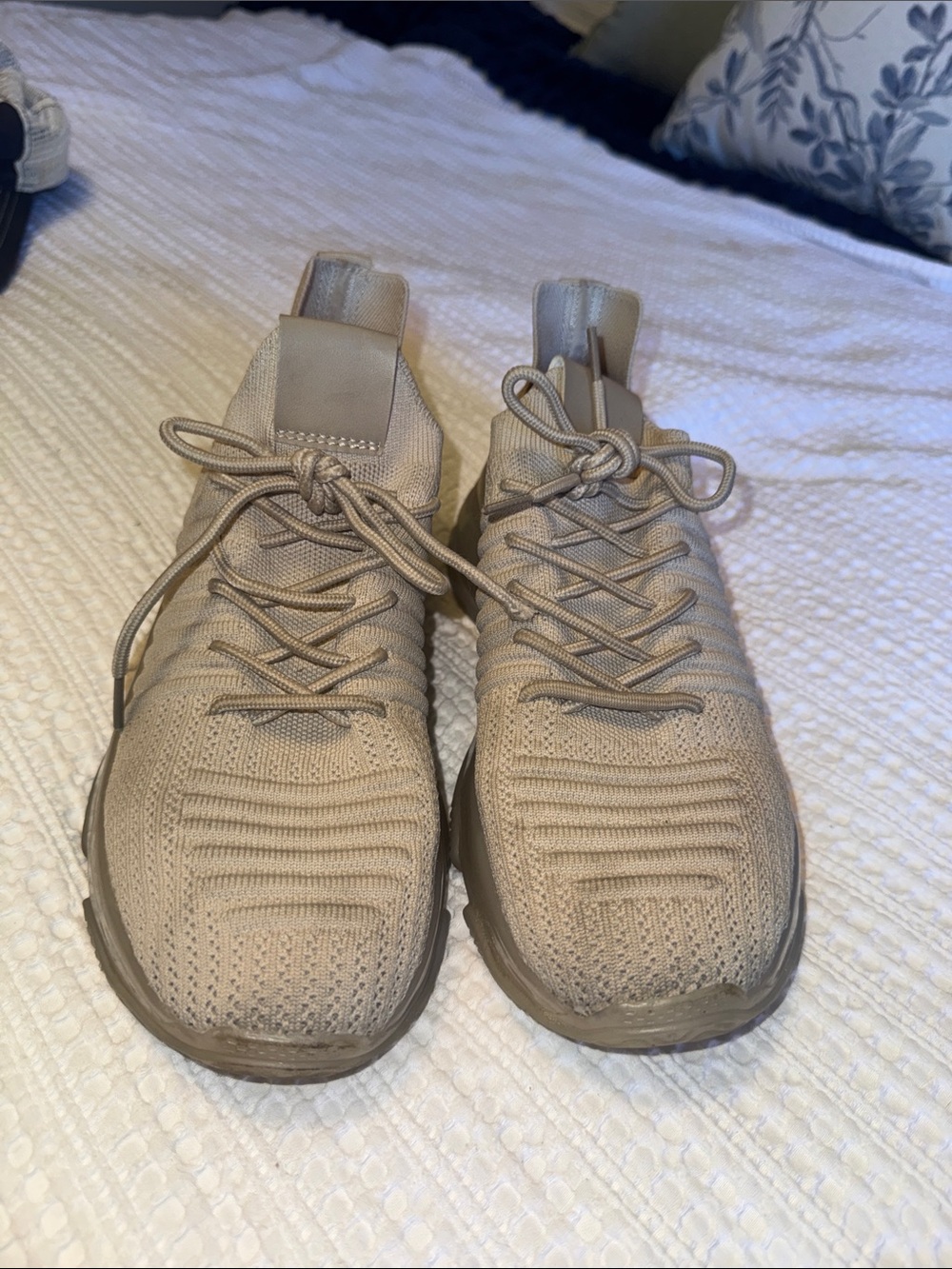 Apolo Beige Knit Athletic Sneakers